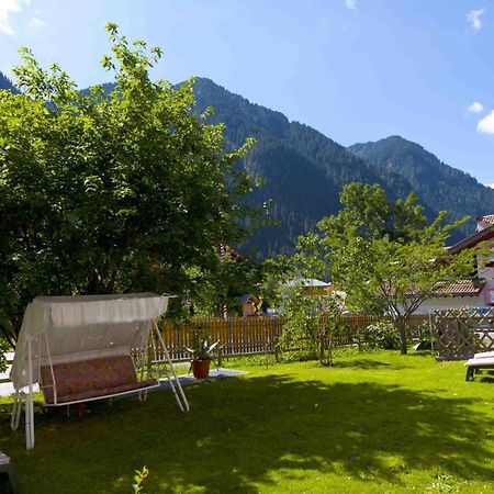 Garni Tyrolia Otel Campitello di Fassa Dış mekan fotoğraf