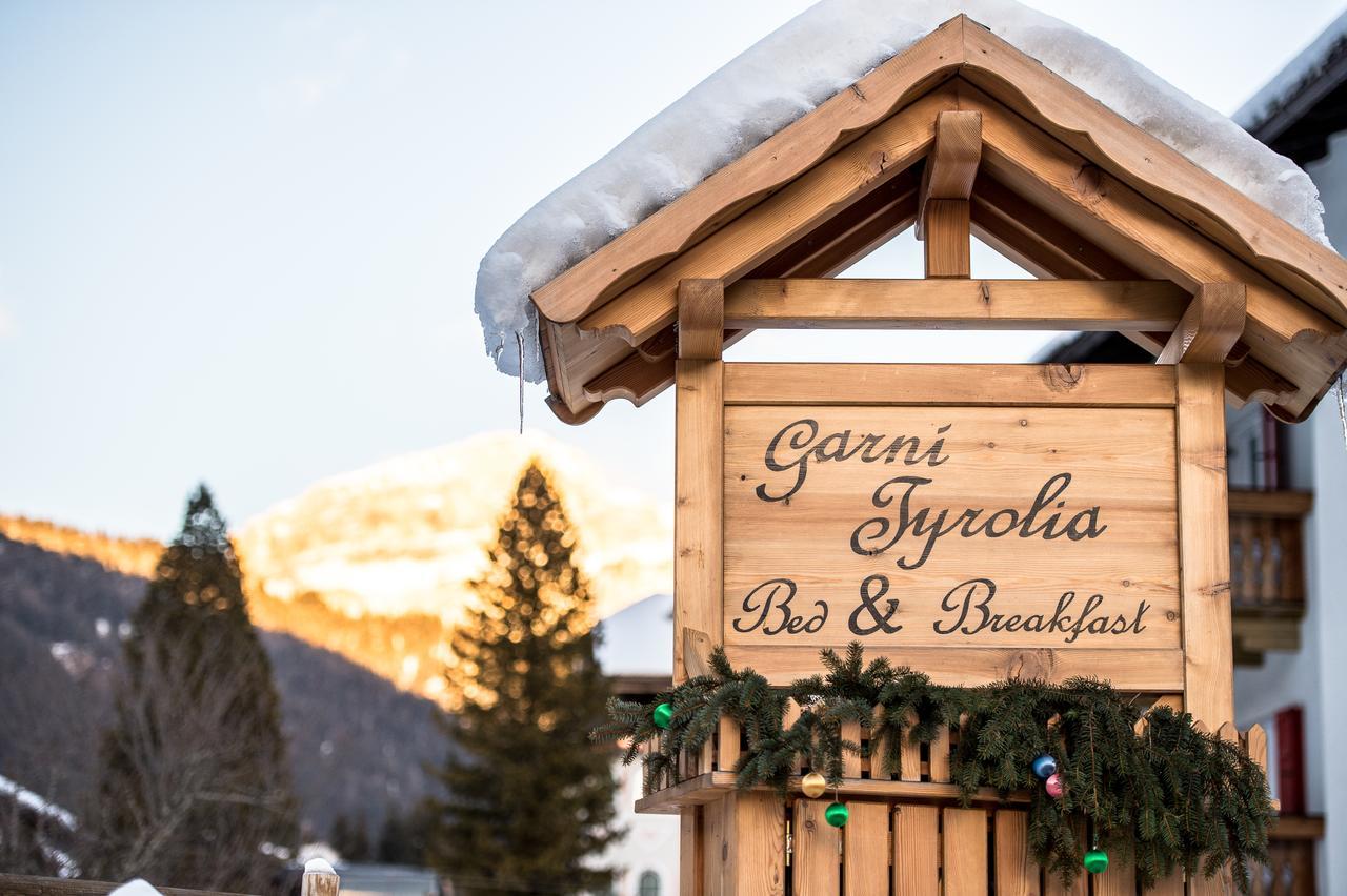 Garni Tyrolia Otel Campitello di Fassa Dış mekan fotoğraf